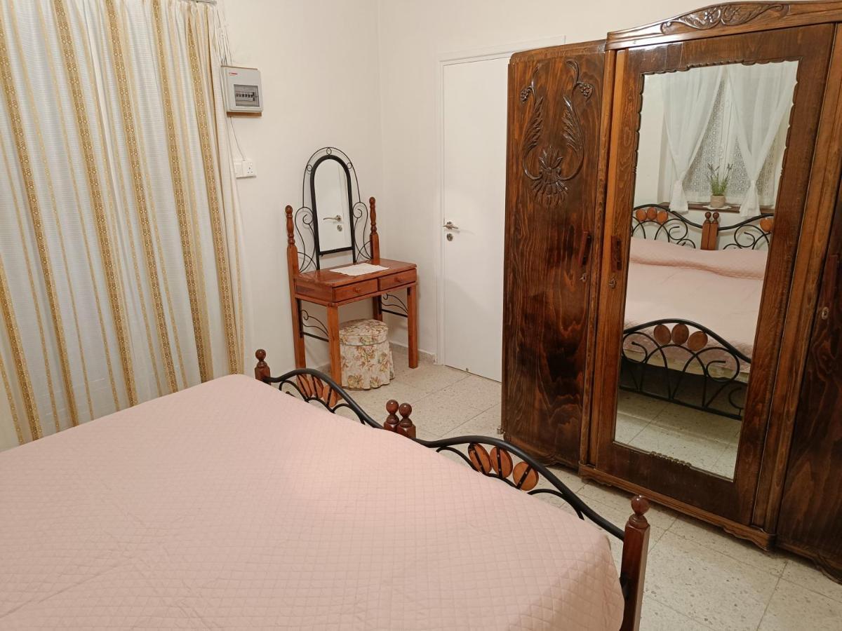The Grapevine Guest House Paphos Kültér fotó